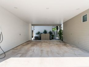 706 Oakley Street, Houston TX 77006