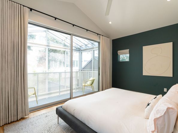 706 Oakley Street, Houston TX 77006