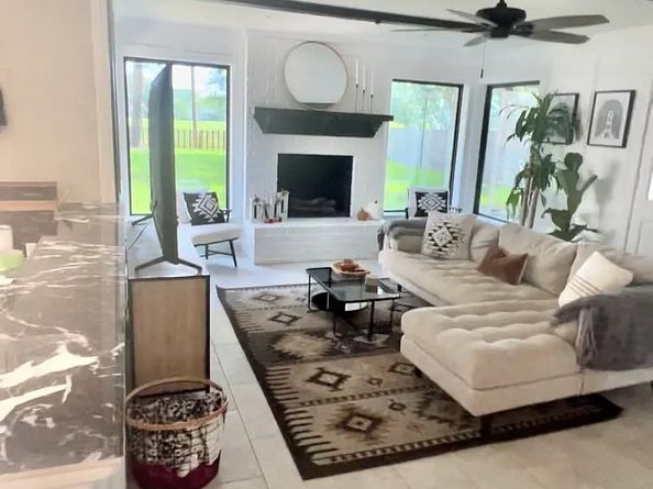 707 Montclair Boulevard, Sugar Land TX 77478