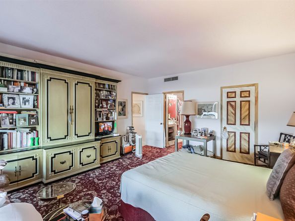 14 Greenway Plaza 21P, Houston TX 77046