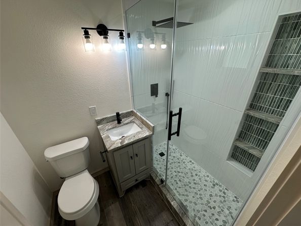 5803 E Greencraig Drive E, Houston TX 77035