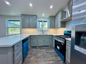 5803 E Greencraig Drive E, Houston TX 77035