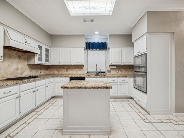 3627 Red Oak Branch Lane, Kingwood TX 77345