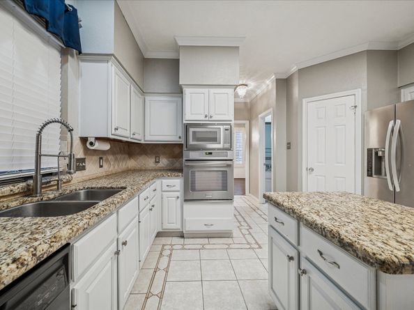 3627 Red Oak Branch Lane, Kingwood TX 77345