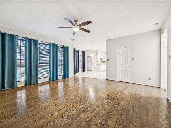 3627 Red Oak Branch Lane, Kingwood TX 77345