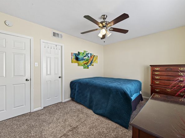 1805 Stoney Brook dr Drive 103, Houston TX 77063