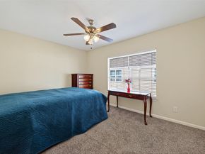 1805 Stoney Brook dr Drive 103, Houston TX 77063