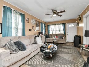 3818 Drew Street, Houston TX 77004