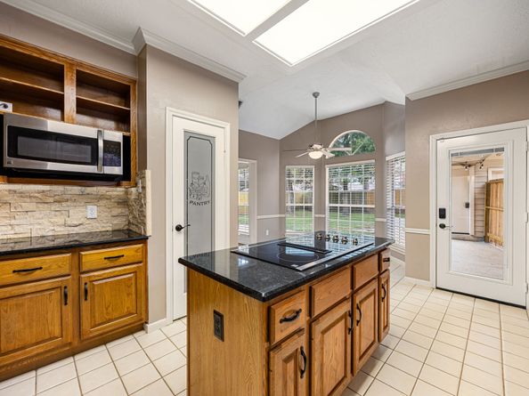 3614 Valley Chase Drive, Houston TX 77345