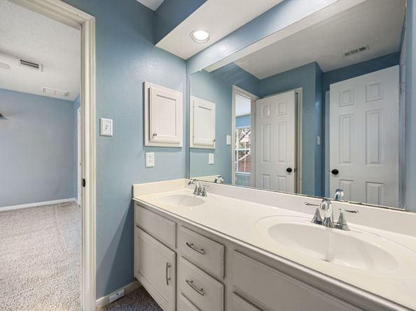 3614 Valley Chase Drive, Houston TX 77345