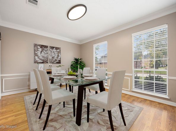 3614 Valley Chase Drive, Houston TX 77345