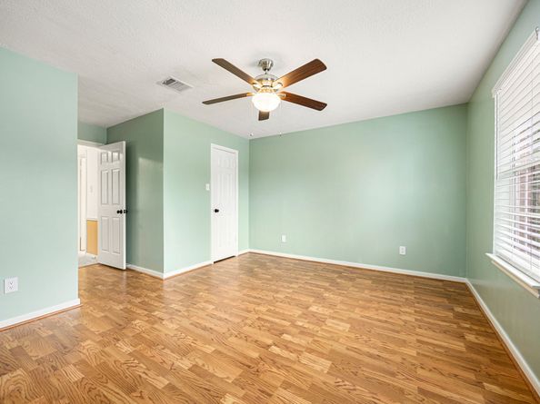 3614 Valley Chase Drive, Houston TX 77345