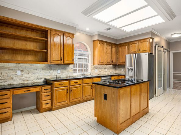 3614 Valley Chase Drive, Houston TX 77345