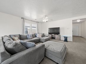 427 Remington Heights Drive, Houston TX 77073