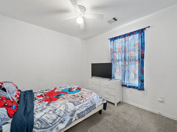 427 Remington Heights Drive, Houston TX 77073