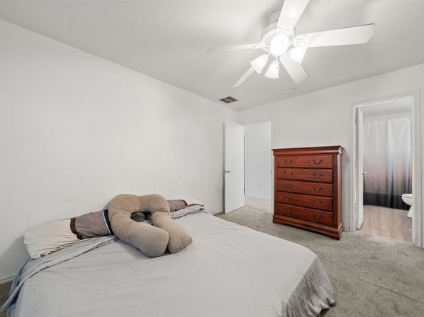 427 Remington Heights Drive, Houston TX 77073