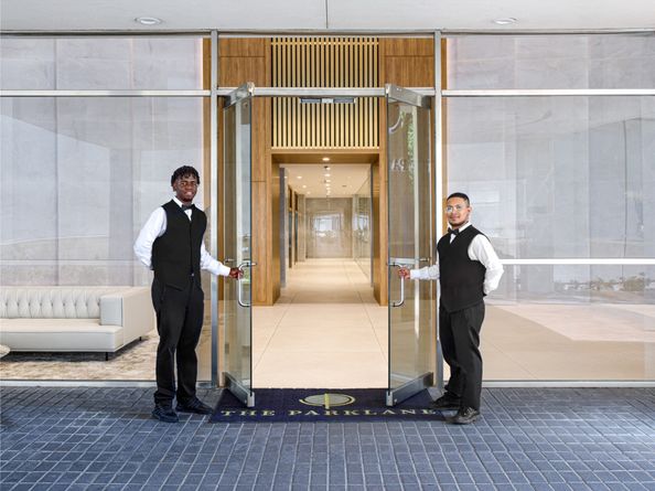 1701 Hermann Drive 21F, Houston TX 77004