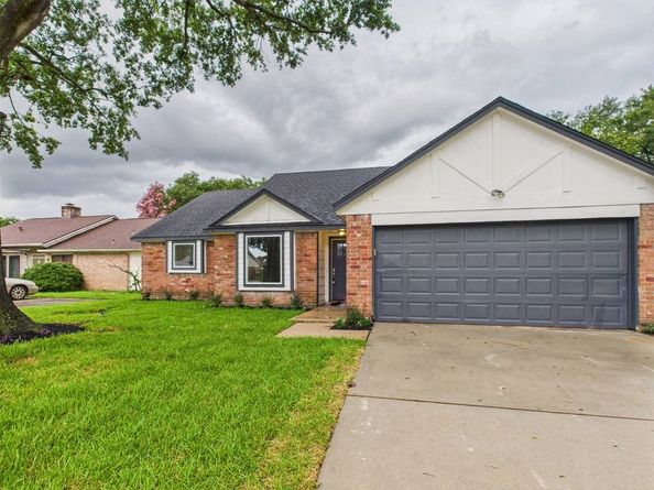 8918 Bold Forest Drive, Houston TX 77088