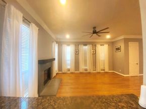 2806 Bering Drive, Houston TX 77057