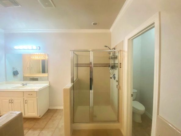 2806 Bering Drive, Houston TX 77057