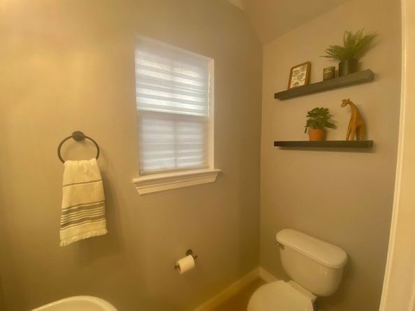 2806 Bering Drive, Houston TX 77057