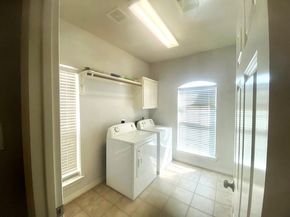 2806 Bering Drive, Houston TX 77057