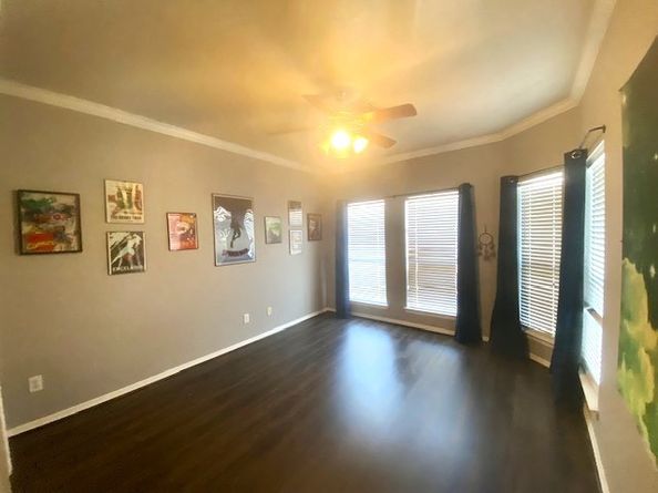 2806 Bering Drive, Houston TX 77057