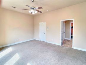 2325 Hutchins Street, Houston TX 77004