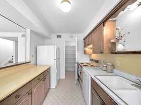 6430 Olympia Drive 91, Houston TX 77057