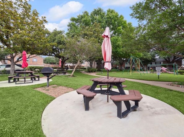 6430 Olympia Drive 91, Houston TX 77057