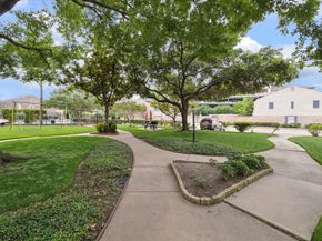 6430 Olympia Drive 91, Houston TX 77057