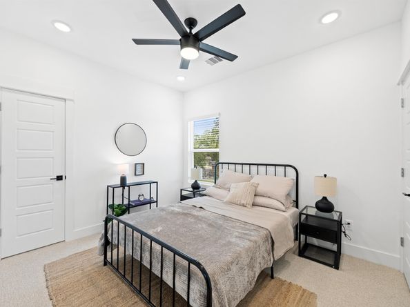 5808 Highland Sky Lane, Houston TX 77091