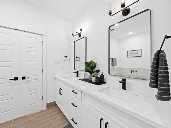 5808 Highland Sky Lane, Houston TX 77091