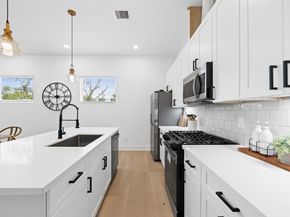 5808 Highland Sky Lane, Houston TX 77091