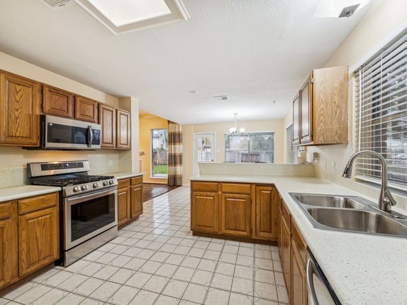 6327 Box Bluff Court, Sugar Land TX 77479