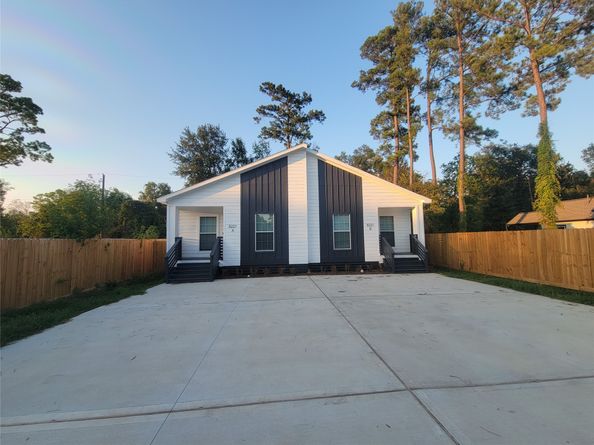 8221 Charlesmont Street, Houston TX 77078