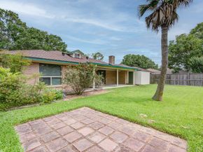 1708 Capstan Road, Houston TX 77062