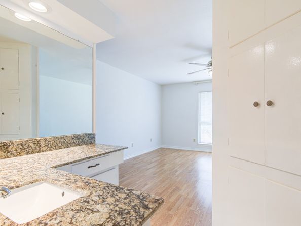 1708 Capstan Road, Houston TX 77062