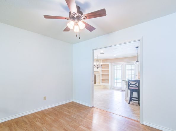 1708 Capstan Road, Houston TX 77062