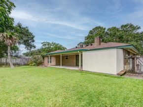 1708 Capstan Road, Houston TX 77062