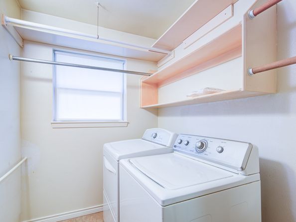 1708 Capstan Road, Houston TX 77062