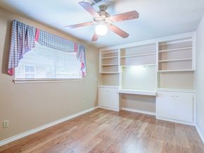 1708 Capstan Road, Houston TX 77062