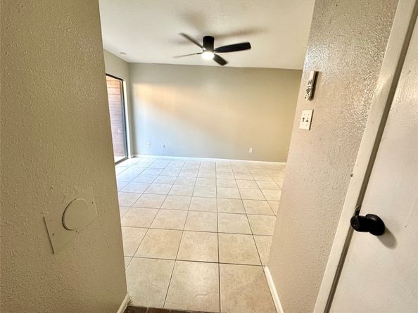 9090 S Braeswood Boulevard 47, Houston TX 77074