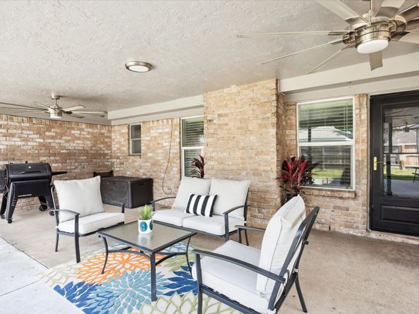 7614 Braesview Lane, Houston TX 77071