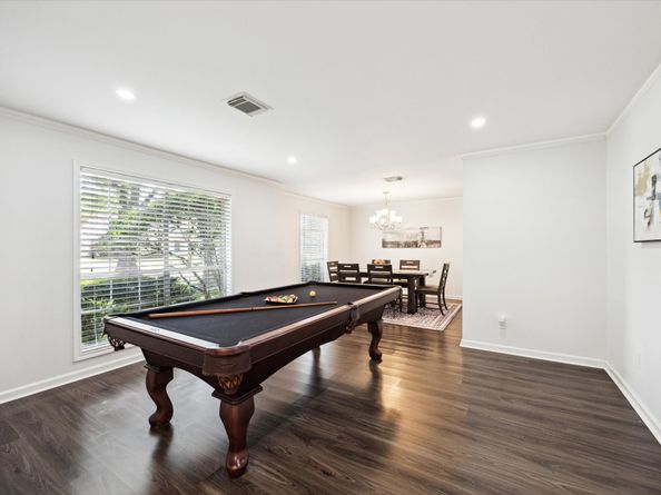 7614 Braesview Lane, Houston TX 77071