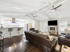 7614 Braesview Lane, Houston TX 77071