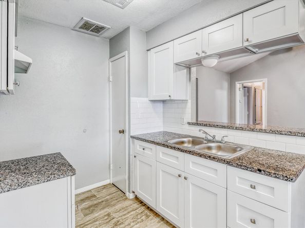 1323 W Donovan Street, Houston TX 77091