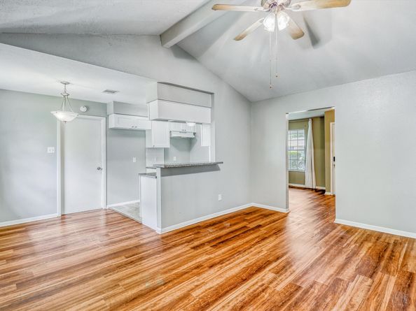 1323 W Donovan Street, Houston TX 77091