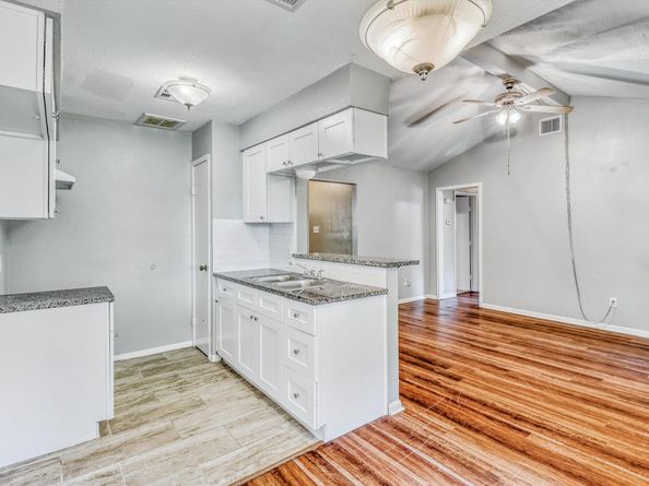 1323 W Donovan Street, Houston TX 77091