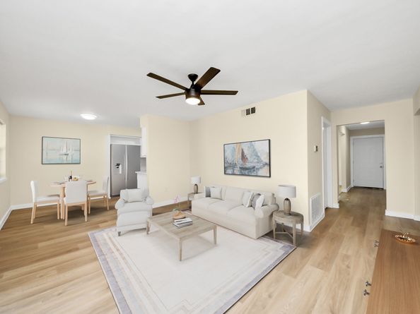 13606 Sunrose Lane, Houston TX 77045